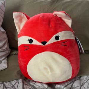 NWT Squishmallow Fifi the fox